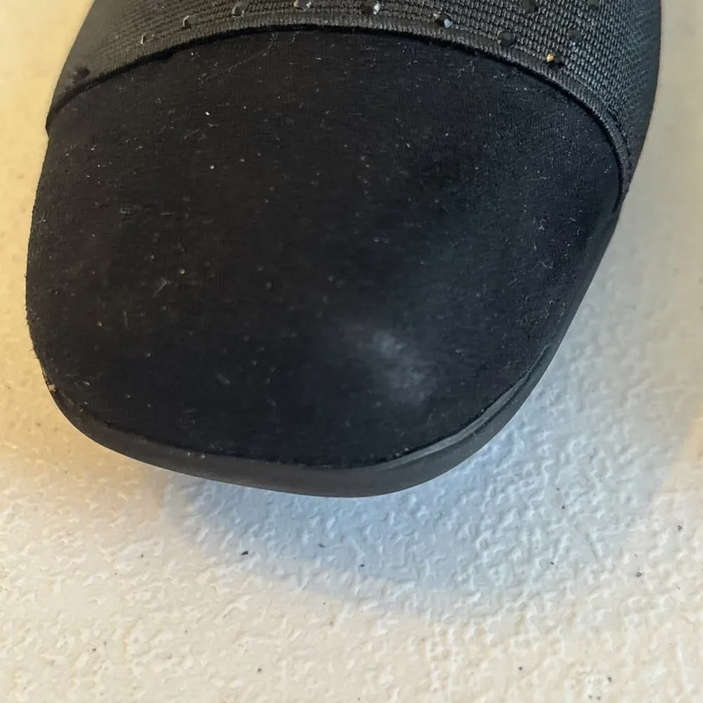 Trotters Samantha T1812-101 Slip On Flats Loafers Women Shoes 7.0 M, Black Suede